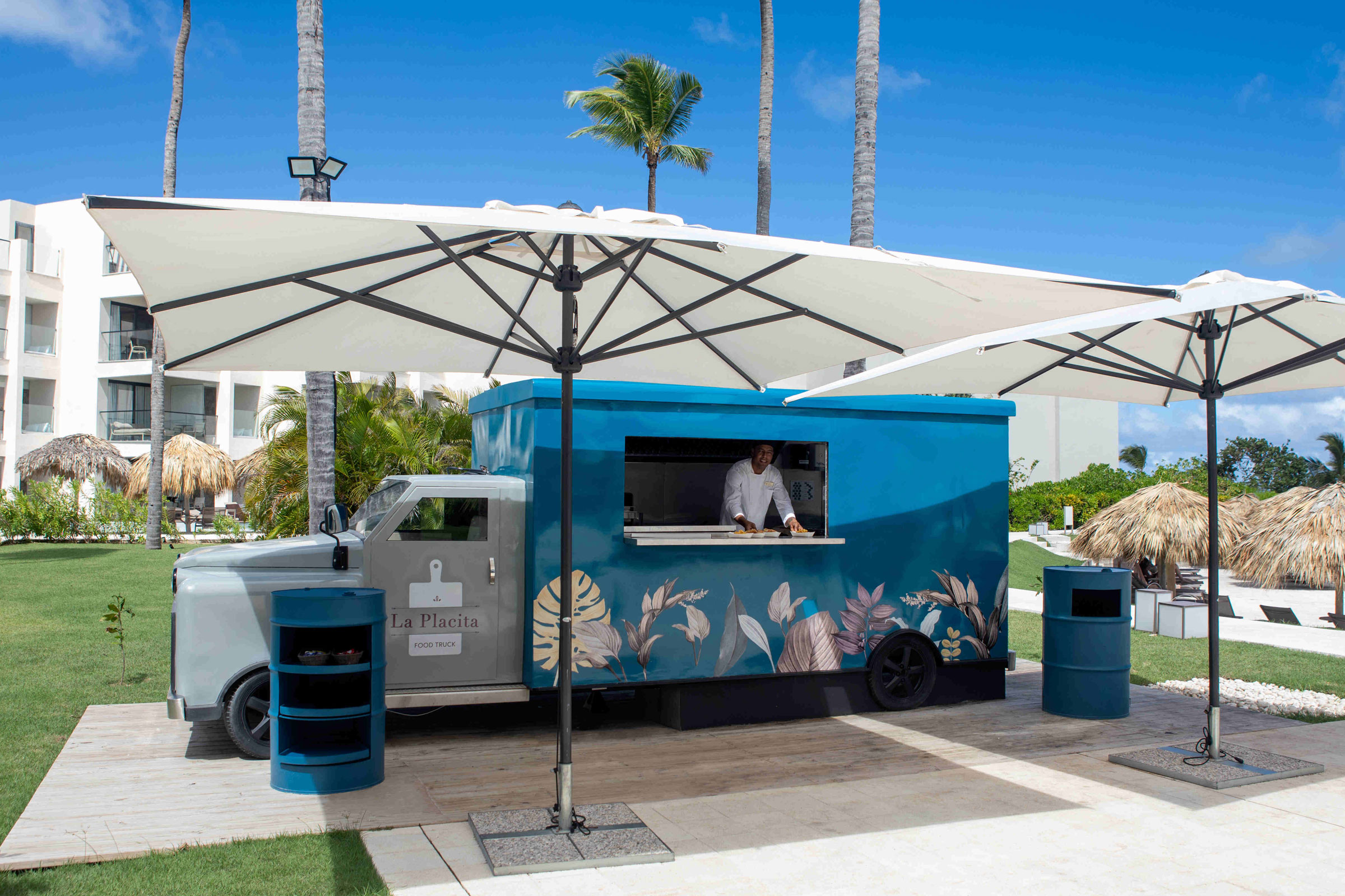 All Inclusive Resort in Punta Cana with a Food Truck for Mexican inspired cuisine